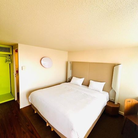 Campanile Montargis - Amilly Hotel Amilly  Exterior photo